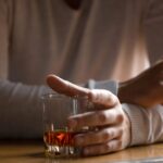 How To Help Alcohol Addicted People?